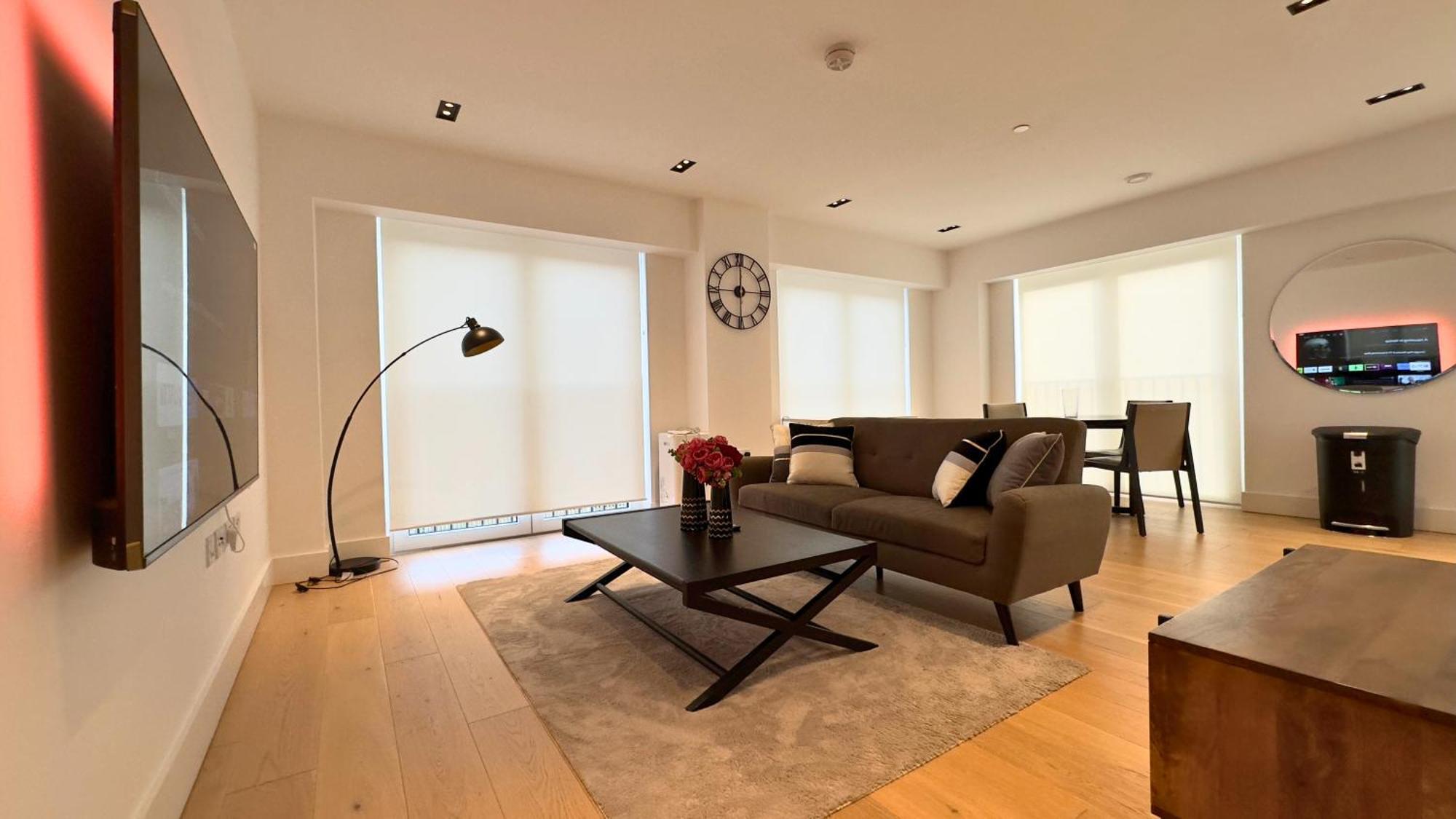 Apartment Us Embassy Nine Elms Modern 1000mb Ultra Fast Wifi London