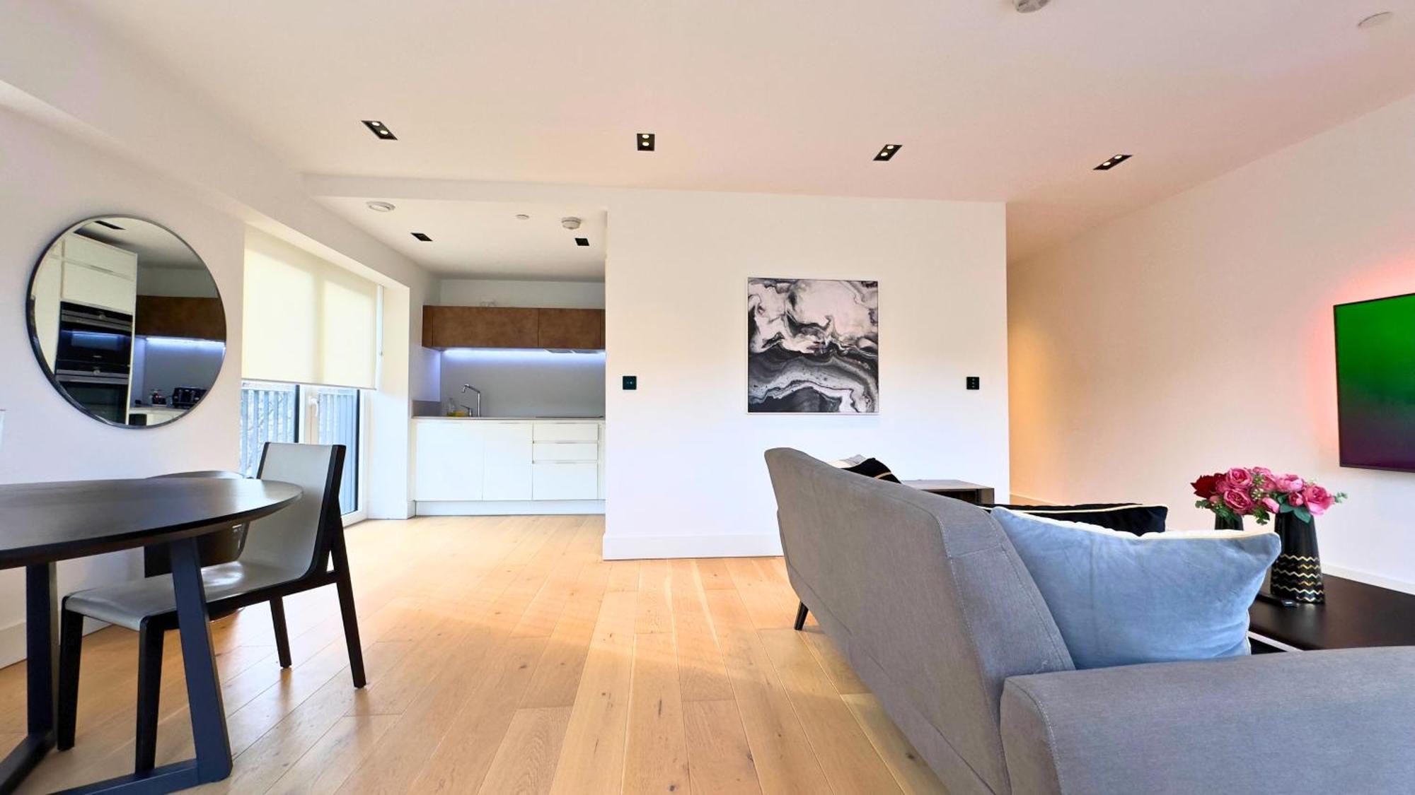Apartment Us Embassy Nine Elms Modern 1000mb Ultra Fast Wifi *